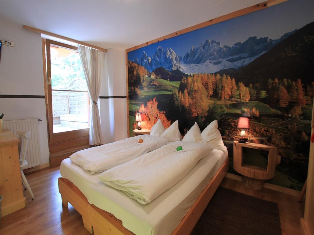 Garni Ortles Selva di Val Gardena Quarto foto